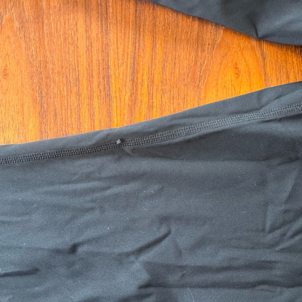 Vuori Women's Stride Black Leggings Running Pants Size XS - Picture 10 of 11